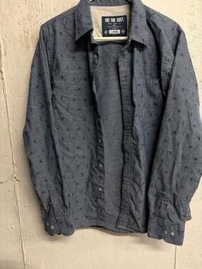 Ski The East Men's Showboat Oxford Button Down Shirt - Navy